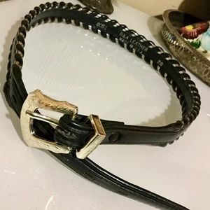 🎱⚡️LIKE NEW Vintage Belt Silver Detail⚡️🎱